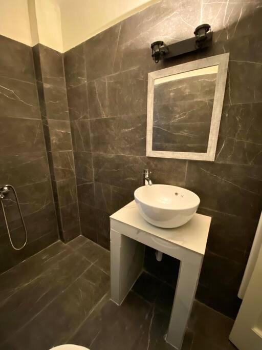 Amazon Spacious 3Bedroom Premium Neighbourhood Aten Exteriör bild