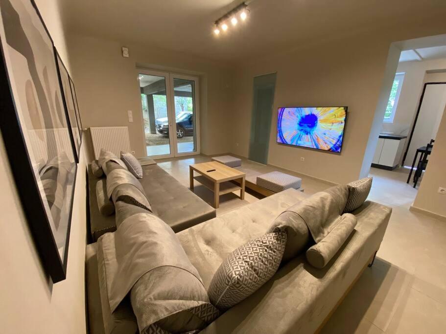 Amazon Spacious 3Bedroom Premium Neighbourhood Aten Exteriör bild