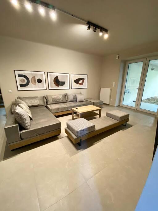 Amazon Spacious 3Bedroom Premium Neighbourhood Aten Exteriör bild